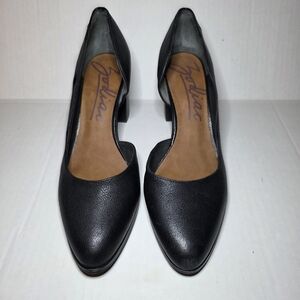 Zodiac Women's Gracie Black d'Orsay Side Cutout 2 3/4" Heel Pumps, Size 11 M